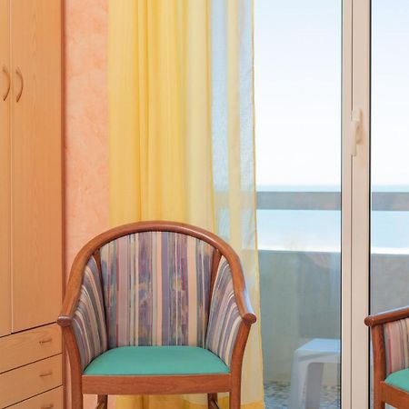 Hotel Caesar Cesenatico Esterno foto